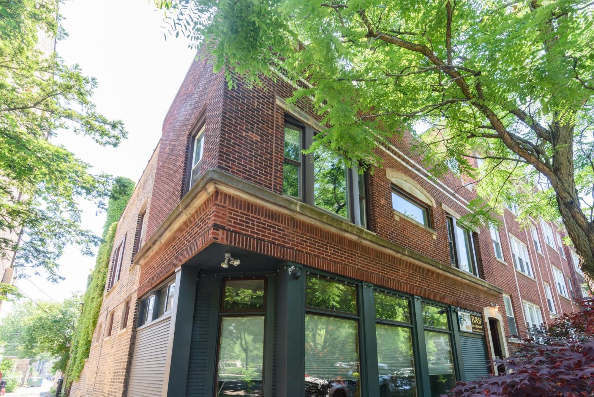 House 5863- Chicago'S Premier Bed And Breakfast Eksteriør billede