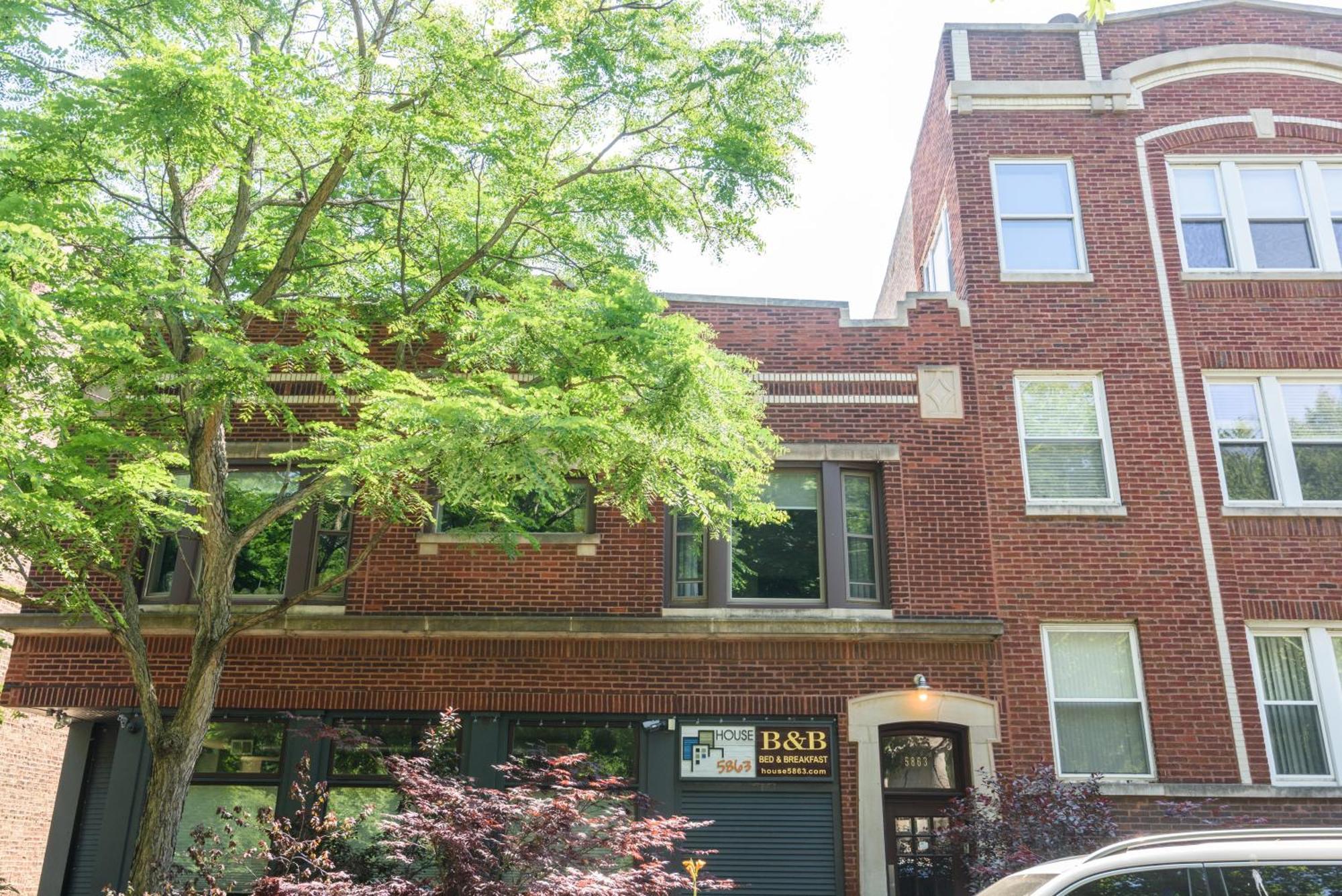House 5863- Chicago'S Premier Bed And Breakfast Eksteriør billede